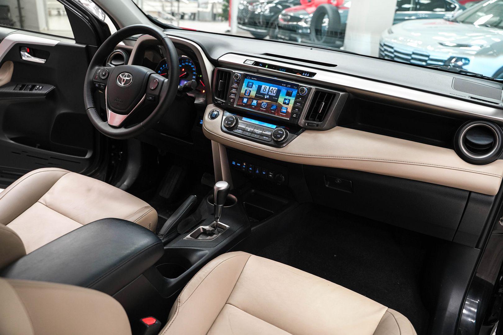 Toyota RAV4 2014, черный, ДЦ Орехово