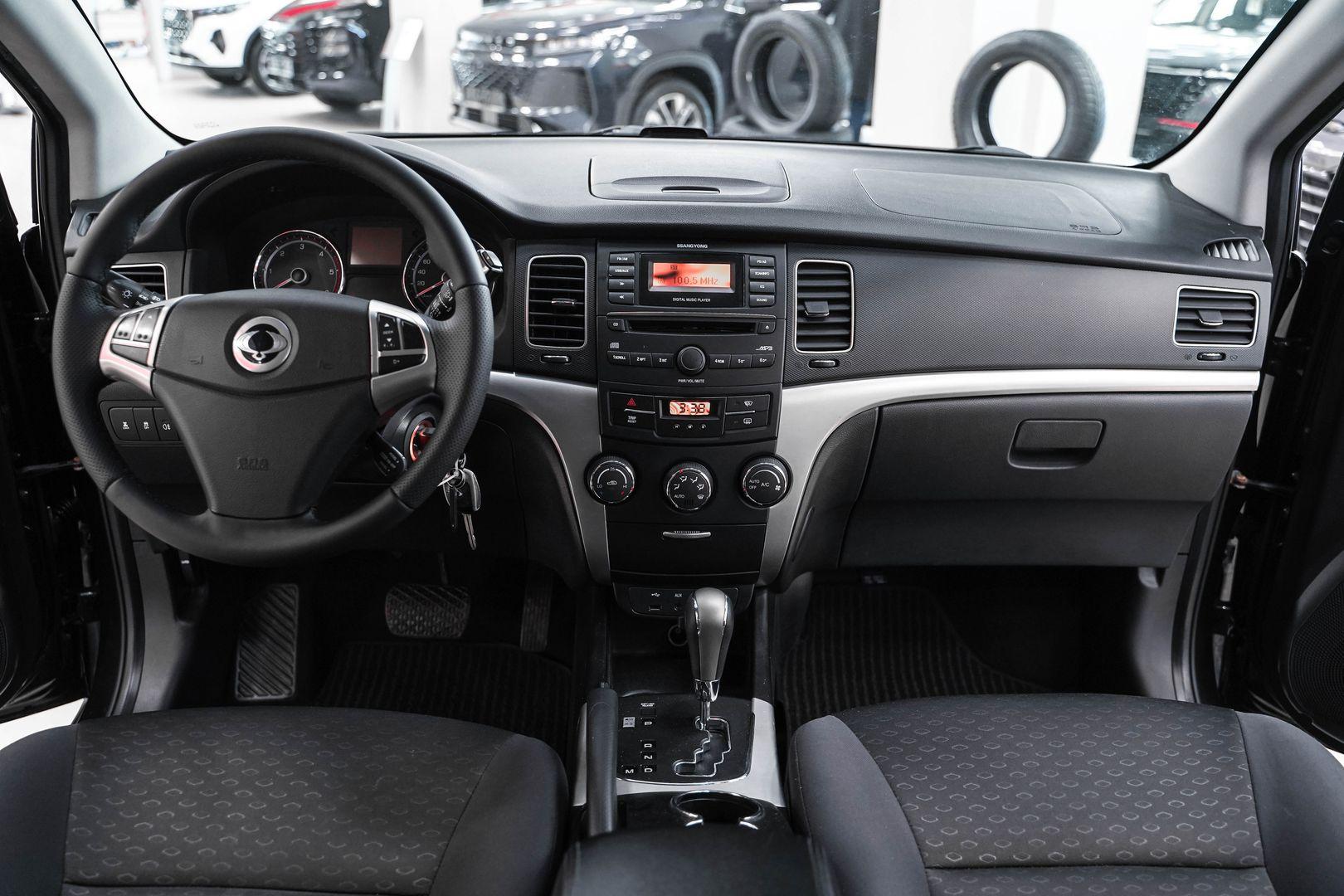 SsangYong Actyon 2011, черный, ДЦ Орехово