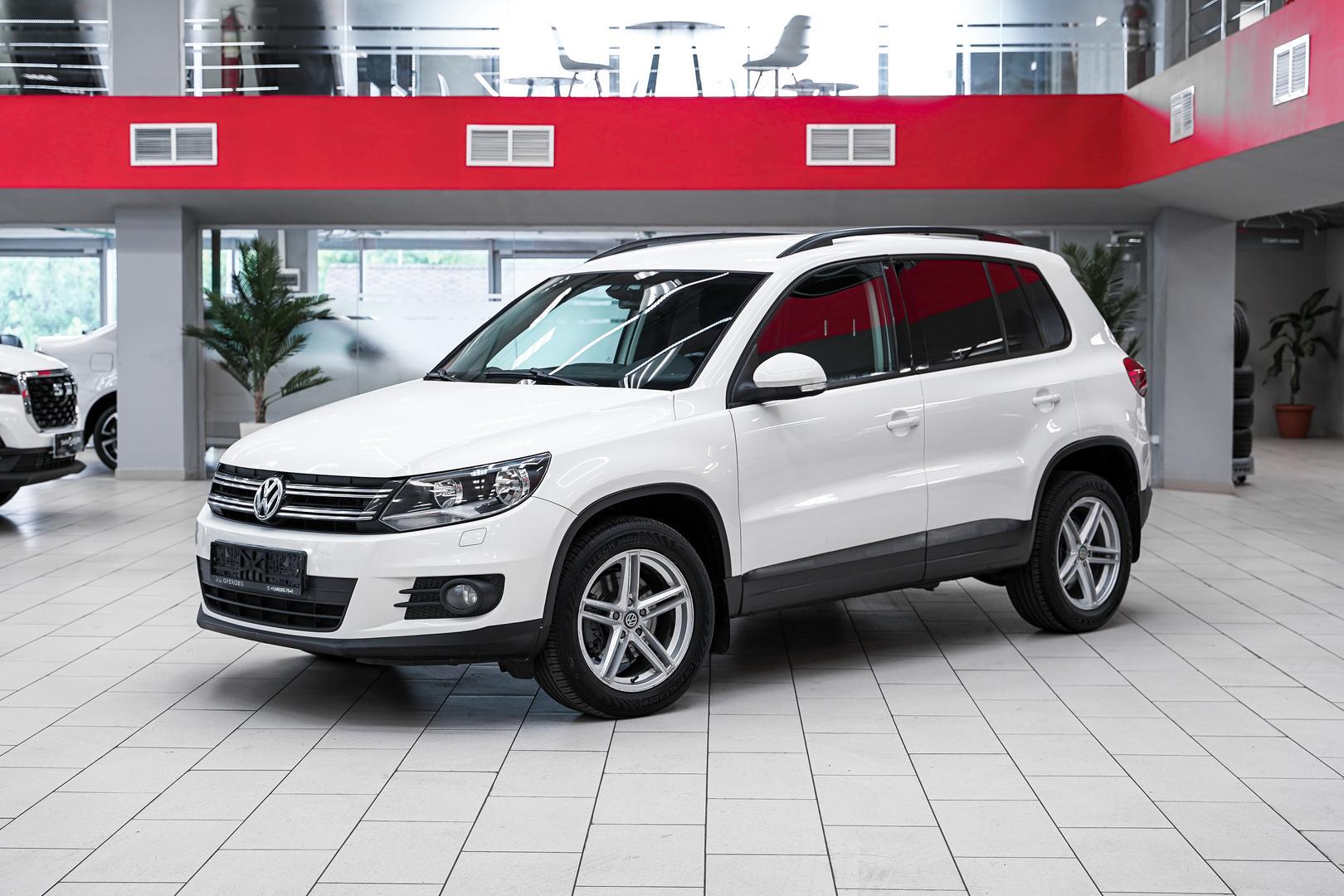 Volkswagen Tiguan 2012, белый, ДЦ Орехово