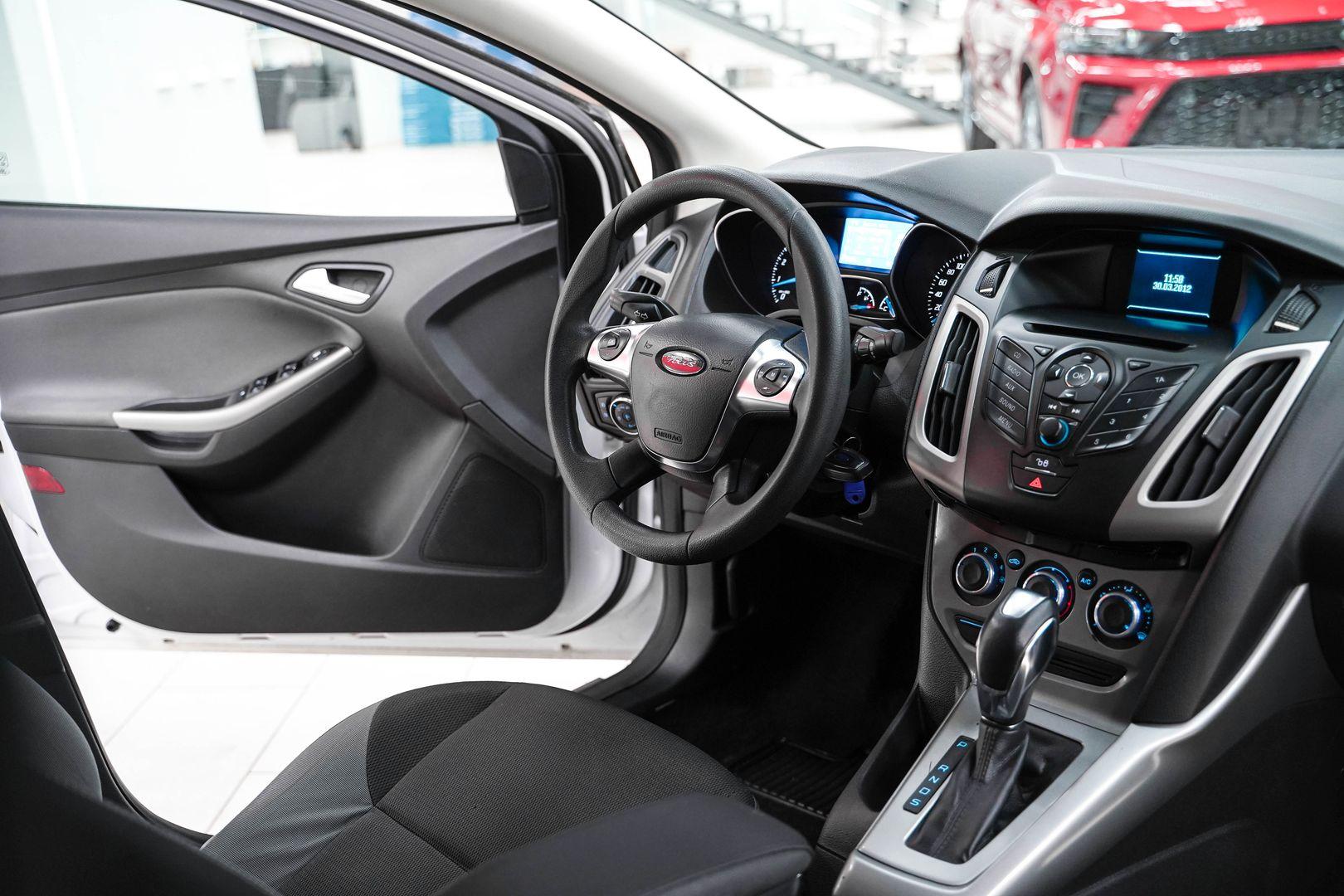 Ford Focus 2012, белый, ДЦ Орехово