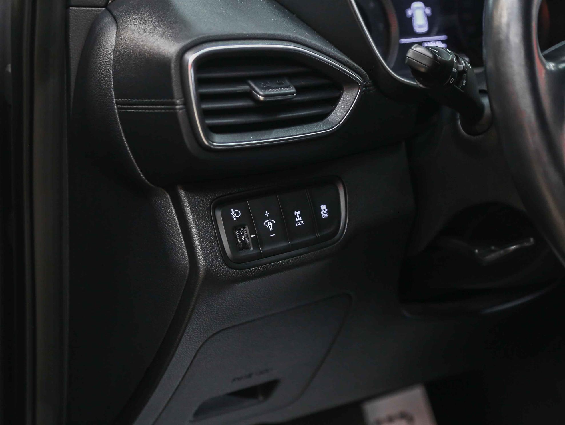 Hyundai Santa Fe 2018, серый, ДЦ Орехово