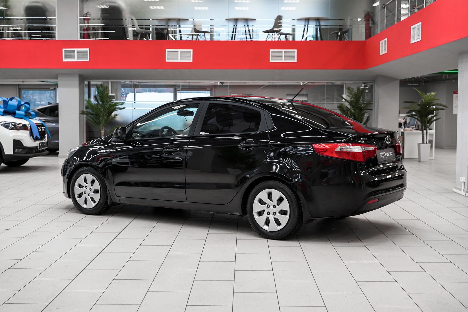 Kia Rio 2014, черный, ДЦ Орехово