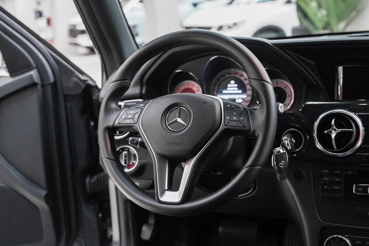 Mercedes-Benz GLK-Класс 2013, серый, ДЦ Орехово