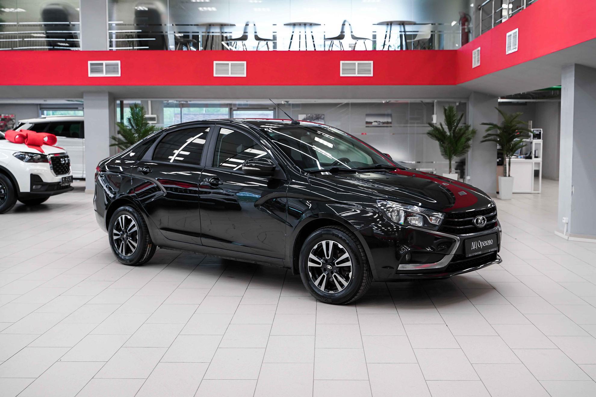 LADA (ВАЗ) Vesta 2017, черный, ДЦ Орехово