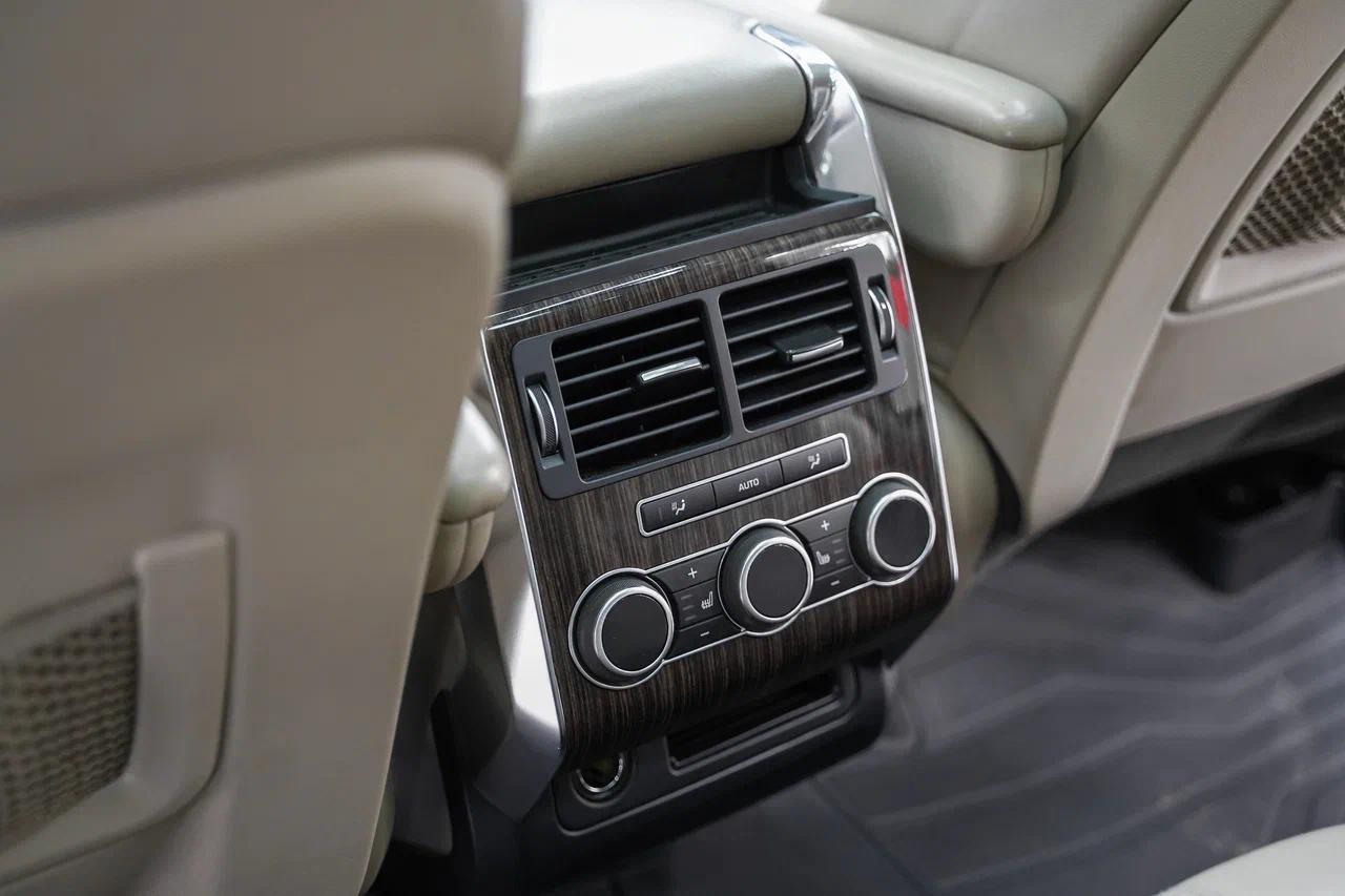 Land Rover Range Rover Sport 2014, черный, ДЦ Орехово