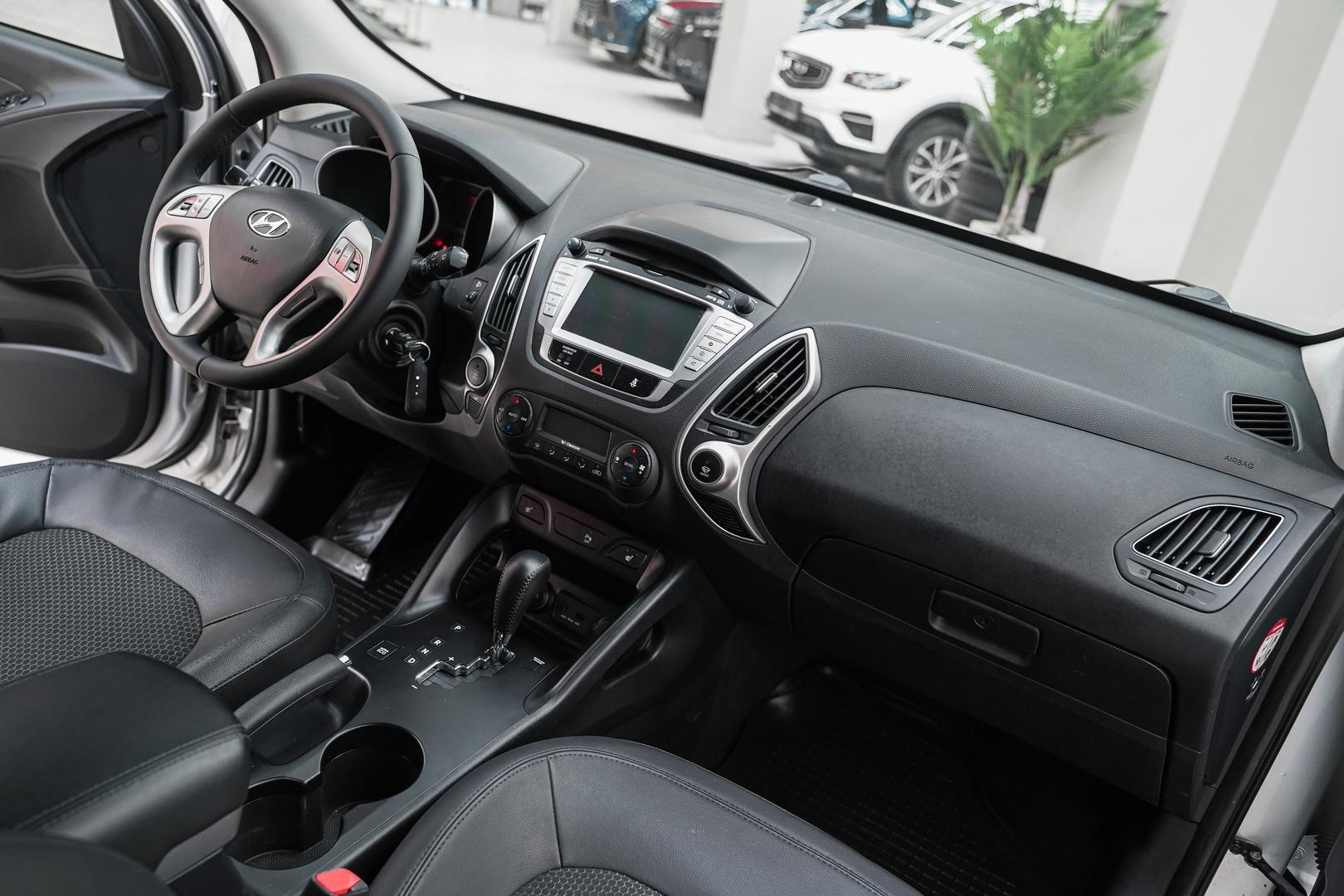 Hyundai ix35 2012, серебряный, ДЦ Орехово