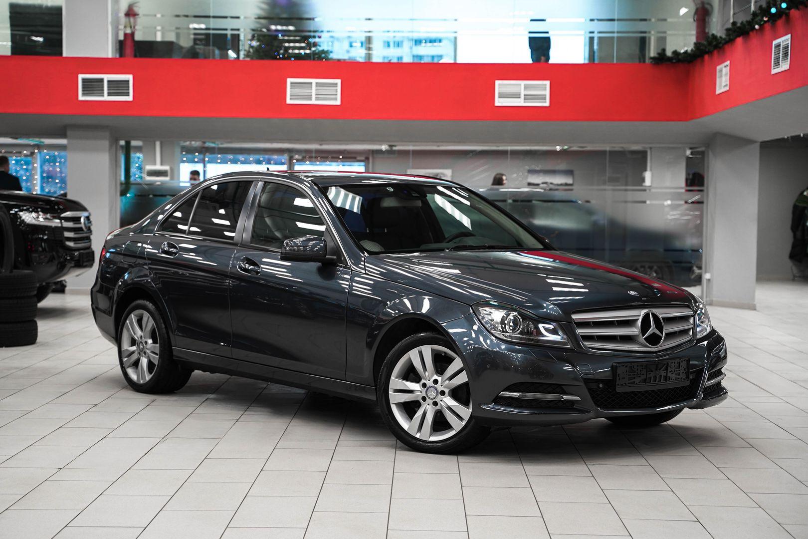 Mercedes-Benz C-Класс 2013, серый, ДЦ Орехово