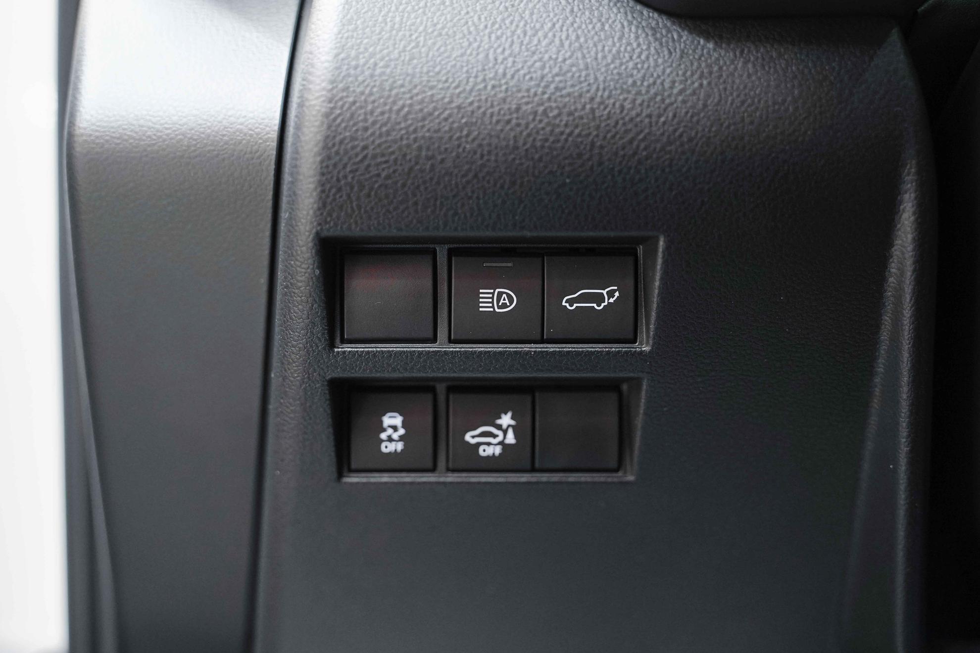 Toyota Land Cruiser 2026, белый, ДЦ Орехово