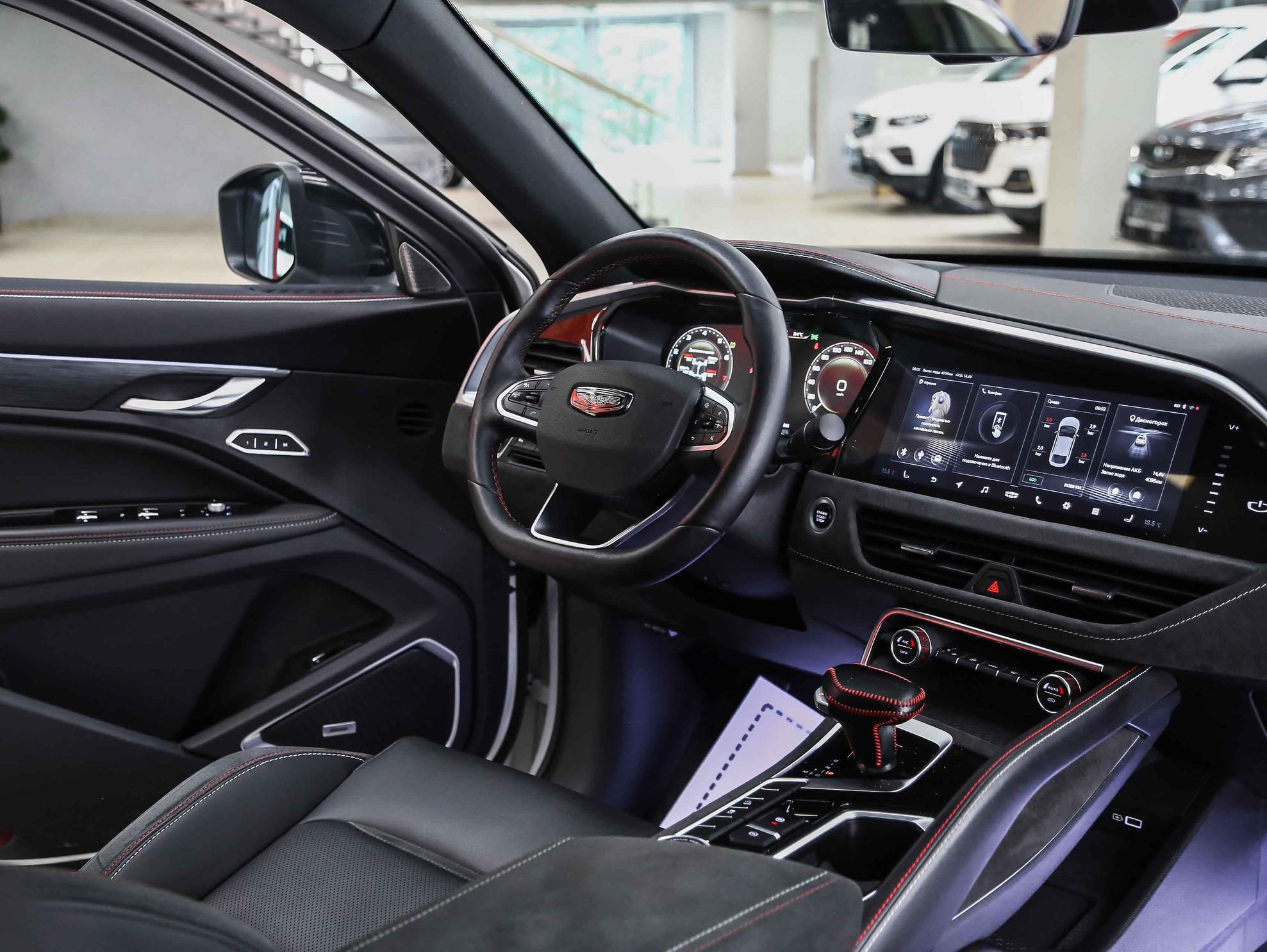 Geely Tugella 2023, белый, ДЦ Орехово