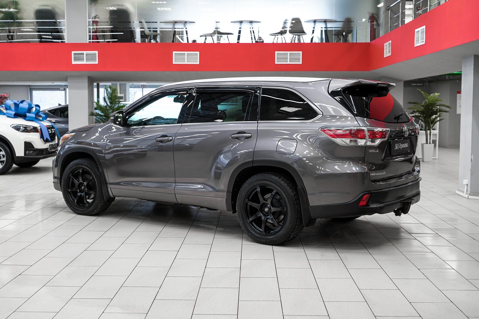 Toyota Highlander 2014, серый, ДЦ Орехово