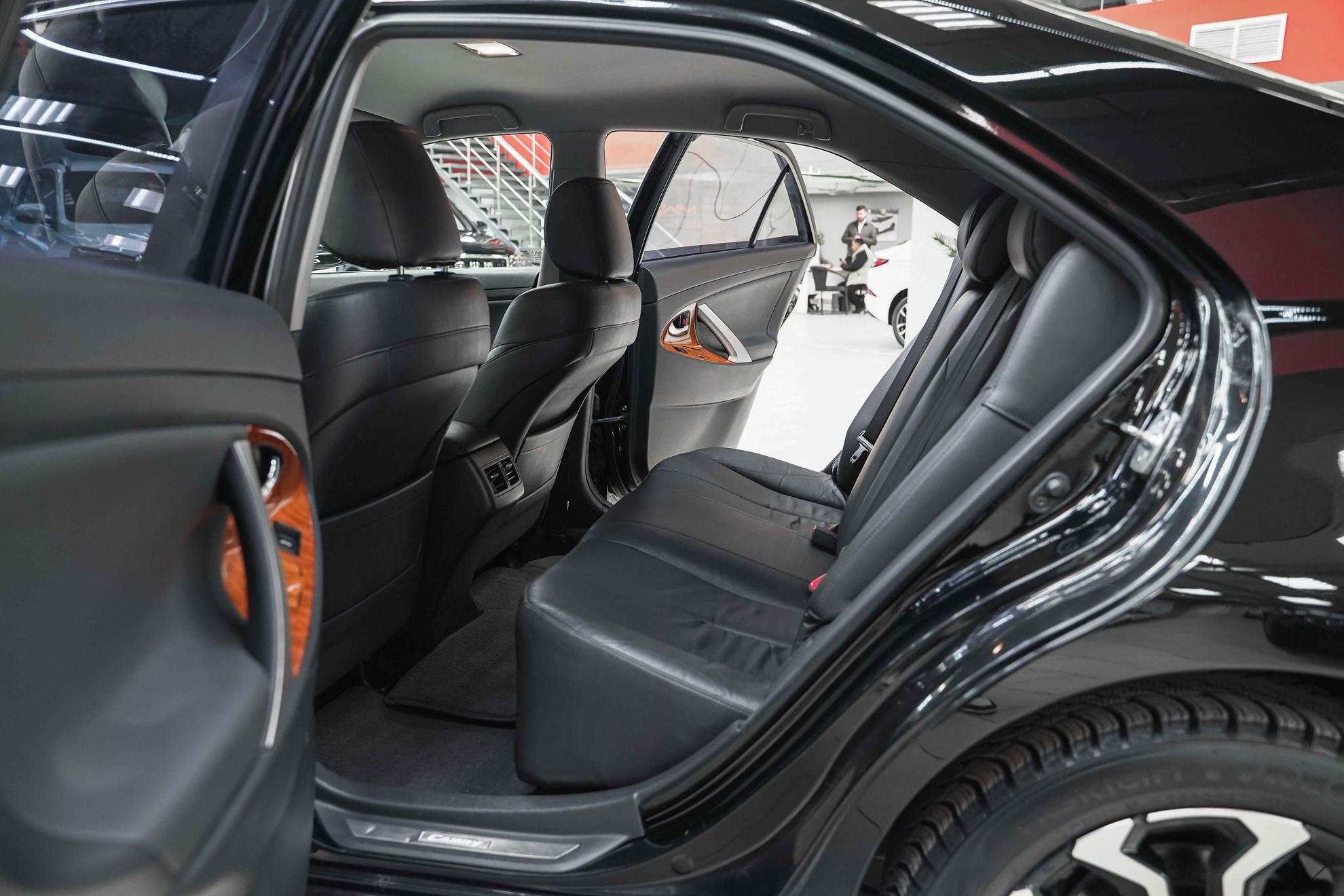 Toyota Camry 2011, черный, ДЦ Орехово