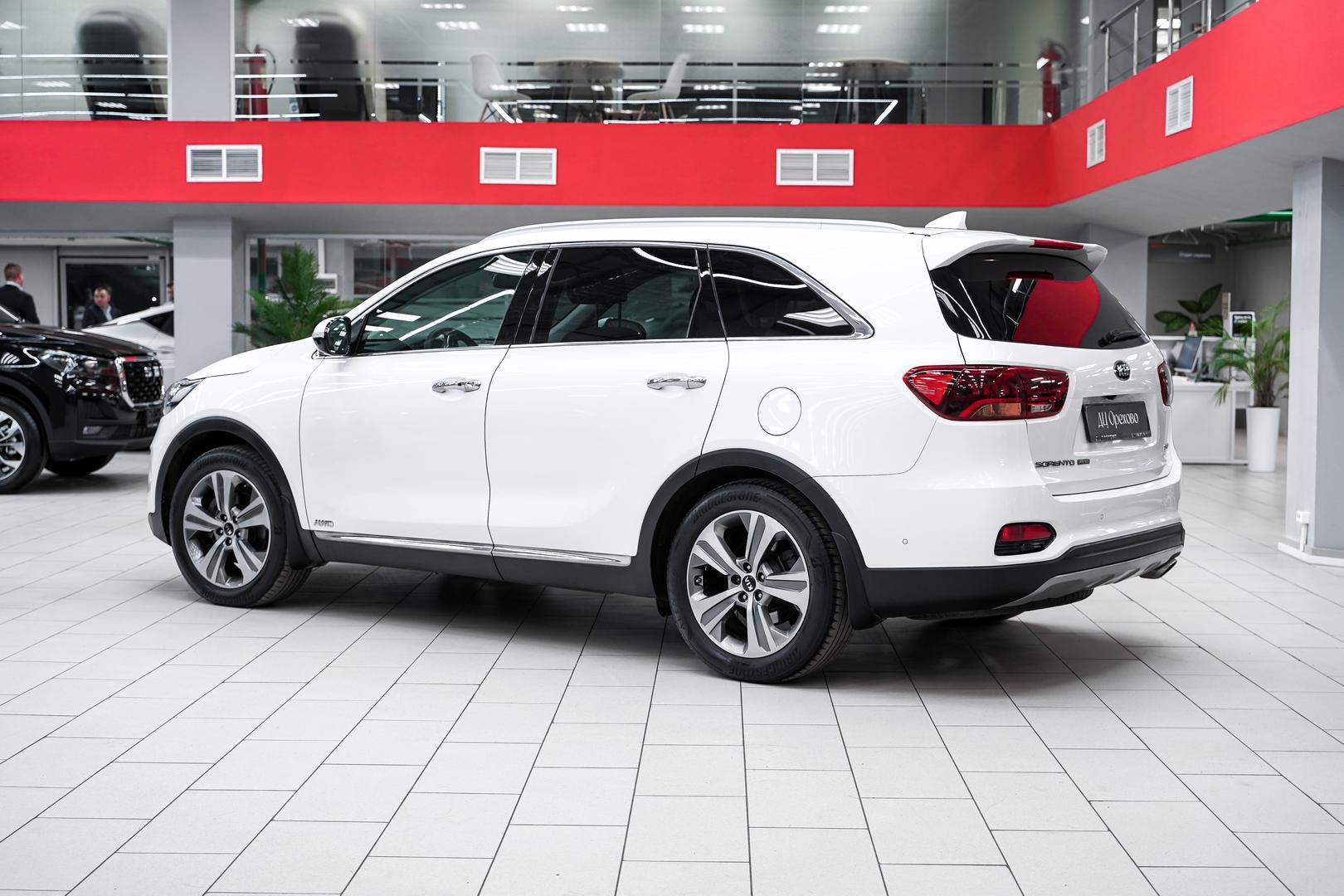 Kia Sorento 2018, белый, ДЦ Орехово