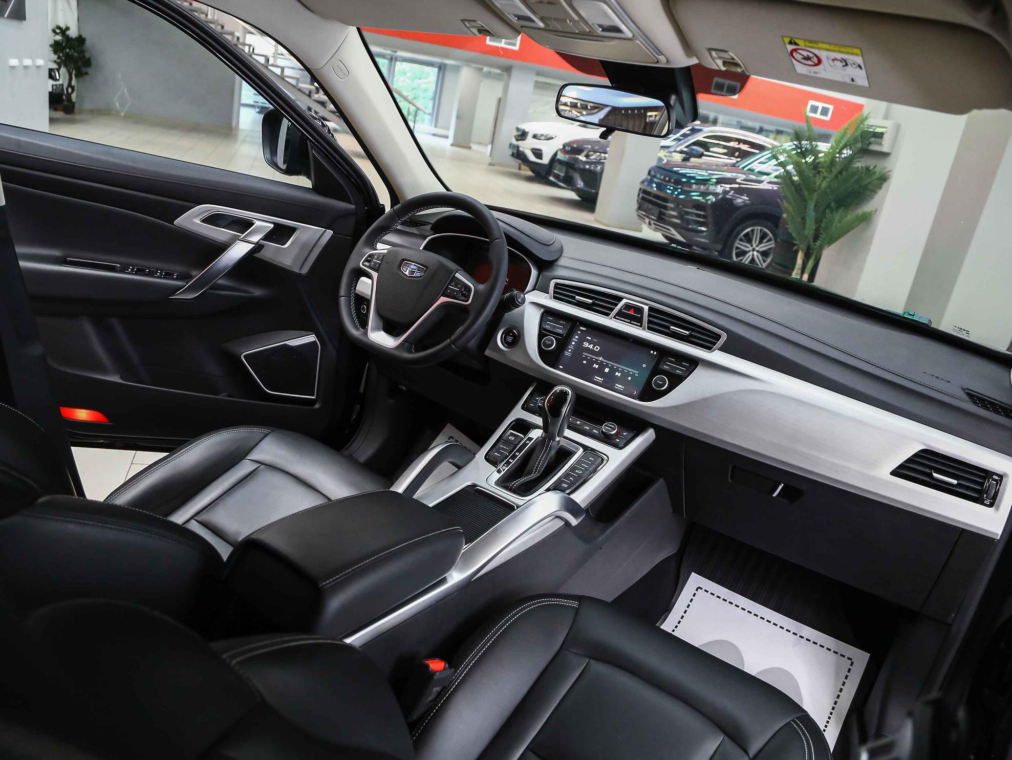 Geely Atlas 2019, черный, ДЦ Орехово