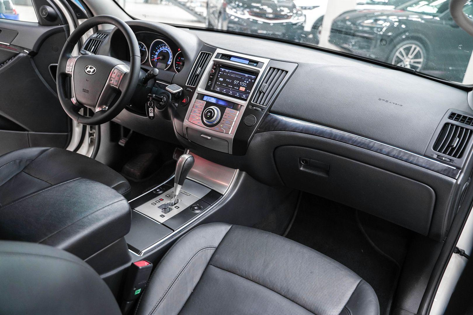 Hyundai ix55 2011, белый, ДЦ Орехово