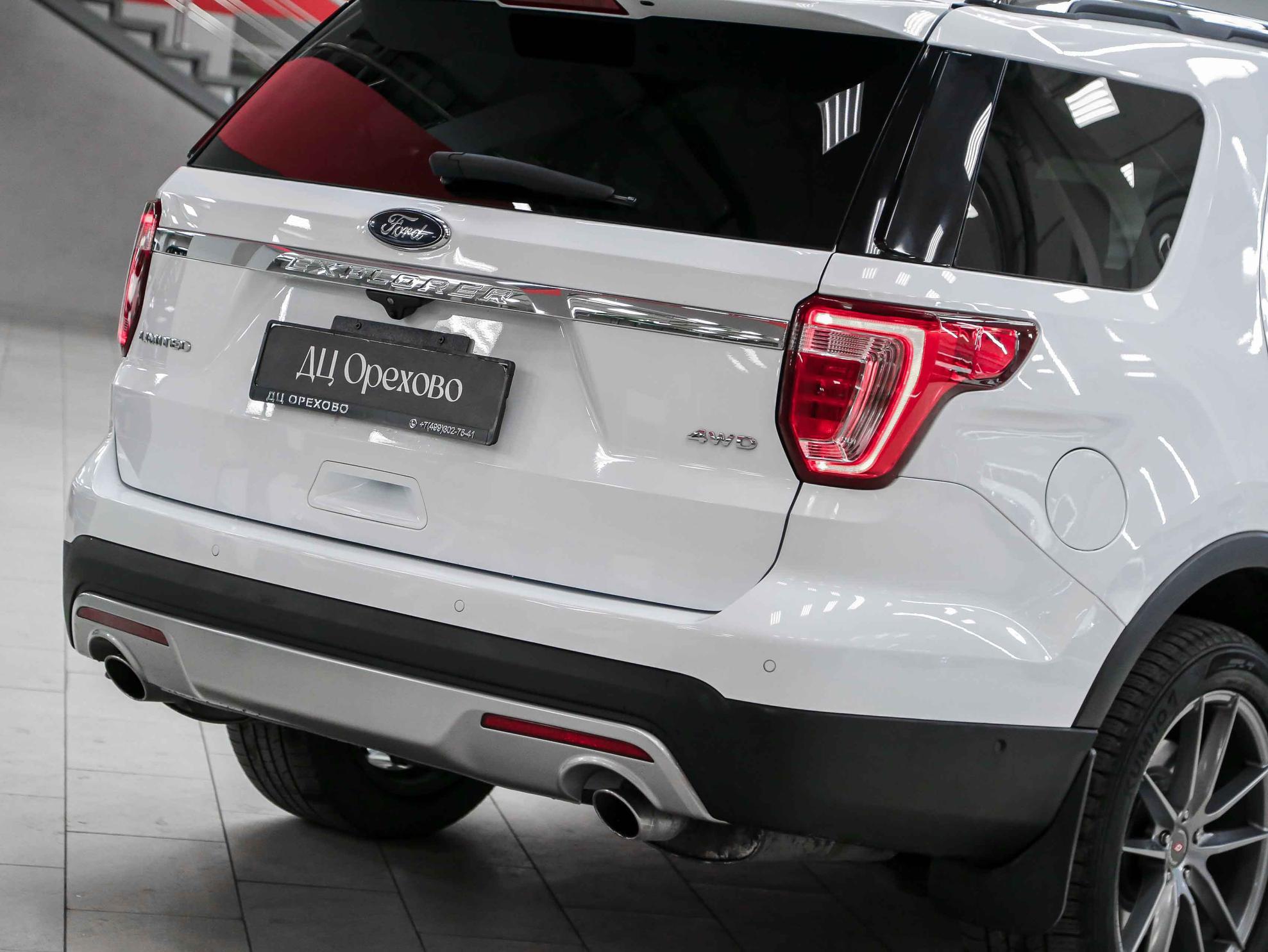 Ford Explorer 2018, белый, ДЦ Орехово