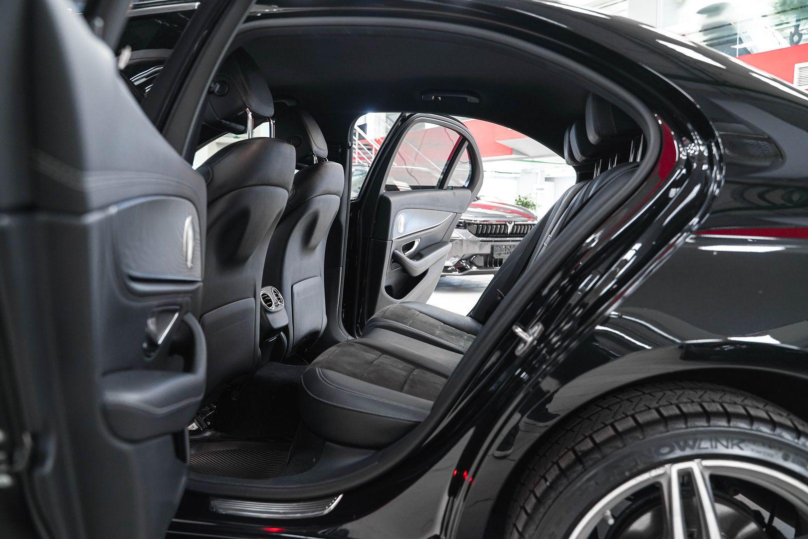Mercedes-Benz E-Класс 2020, черный, ДЦ Орехово