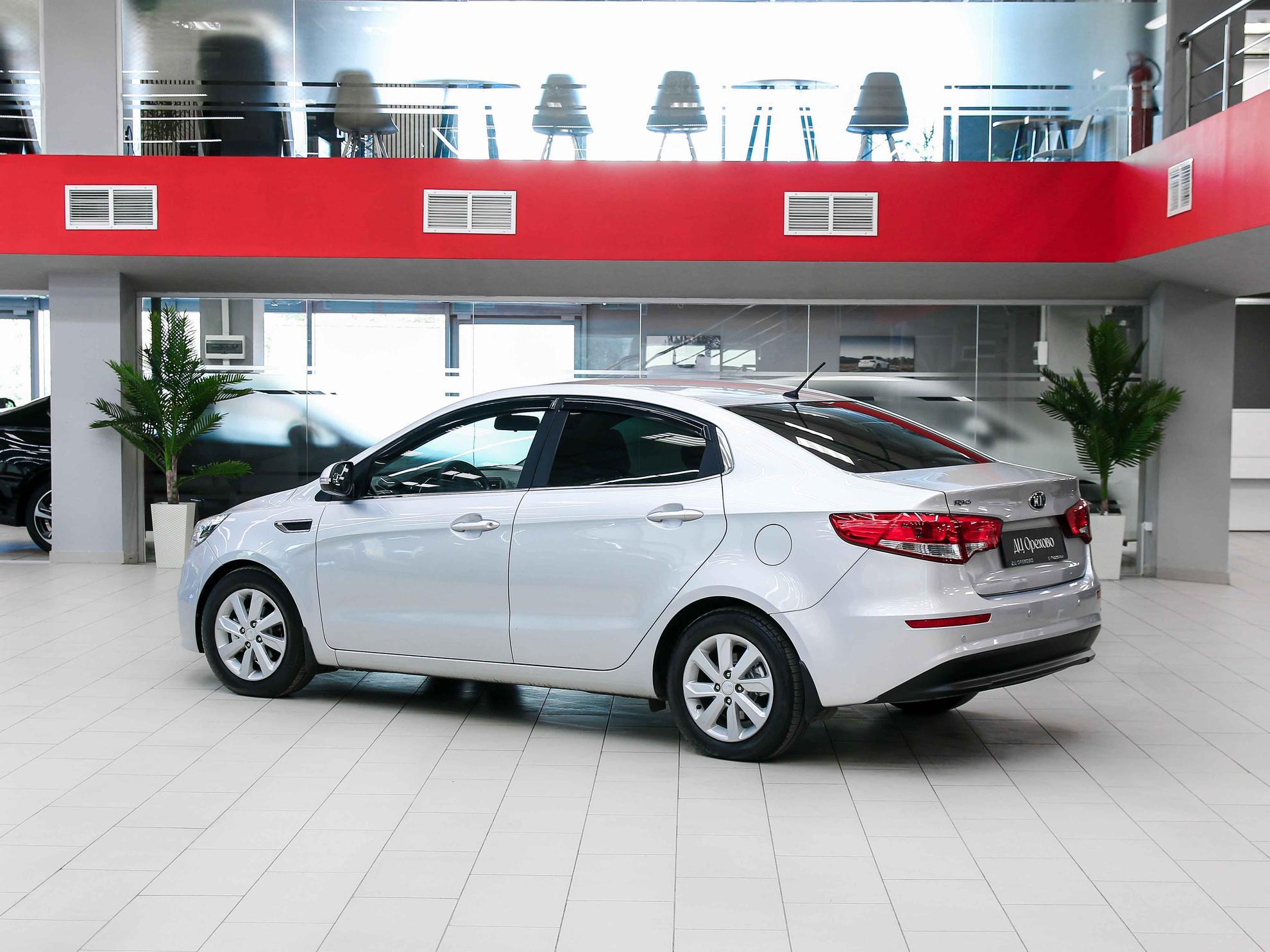 Kia Rio 2016, серебряный, ДЦ Орехово
