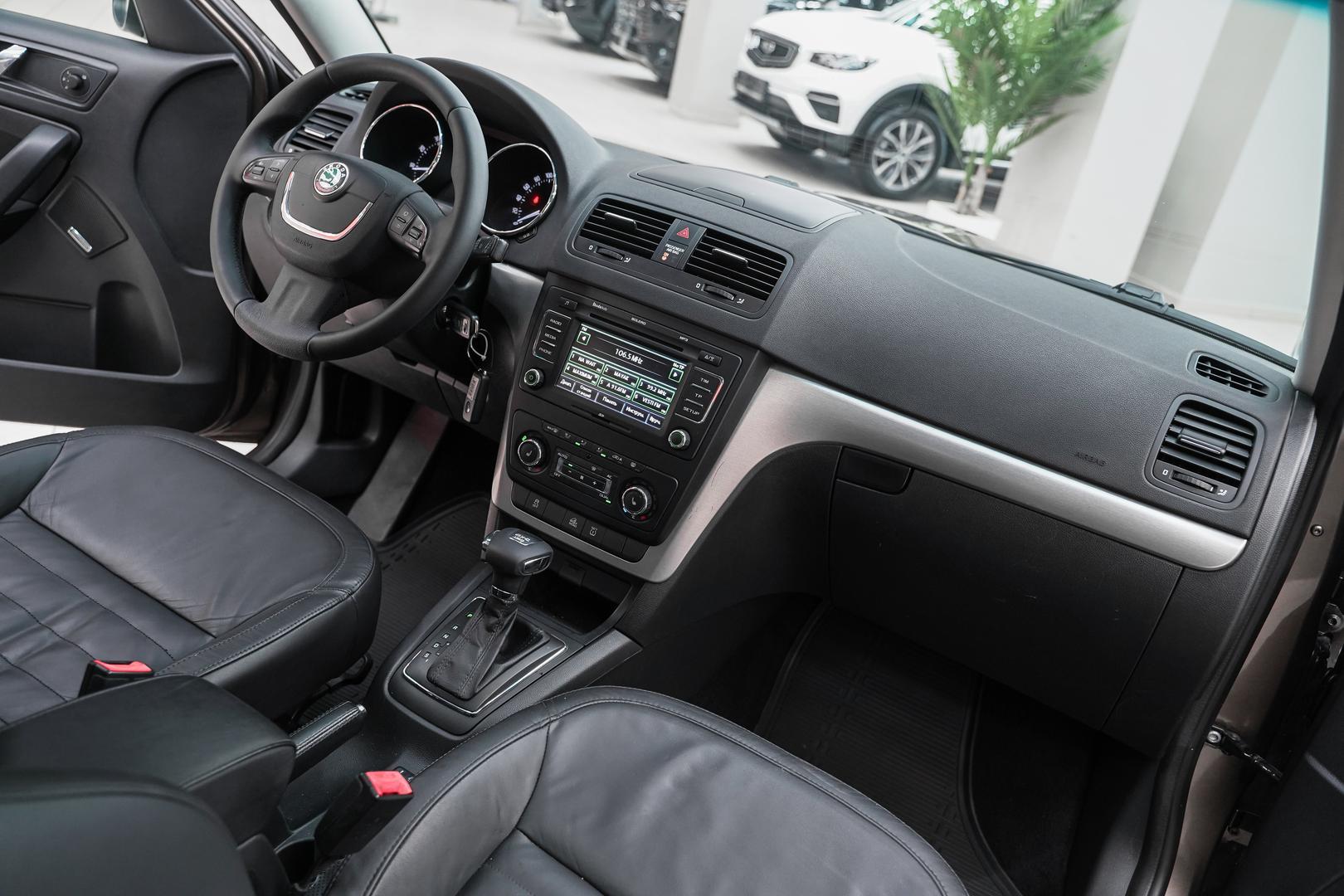 Skoda Yeti 2012, коричневый, ДЦ Орехово
