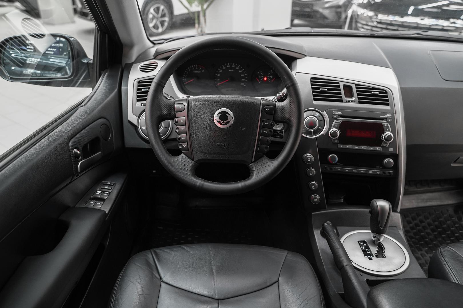 SsangYong Kyron 2012, серый, ДЦ Орехово