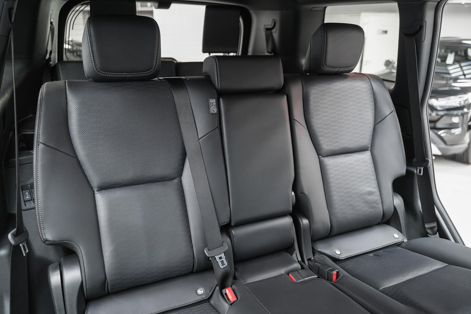 Toyota Land Cruiser Prado 2025, белый, ДЦ Орехово