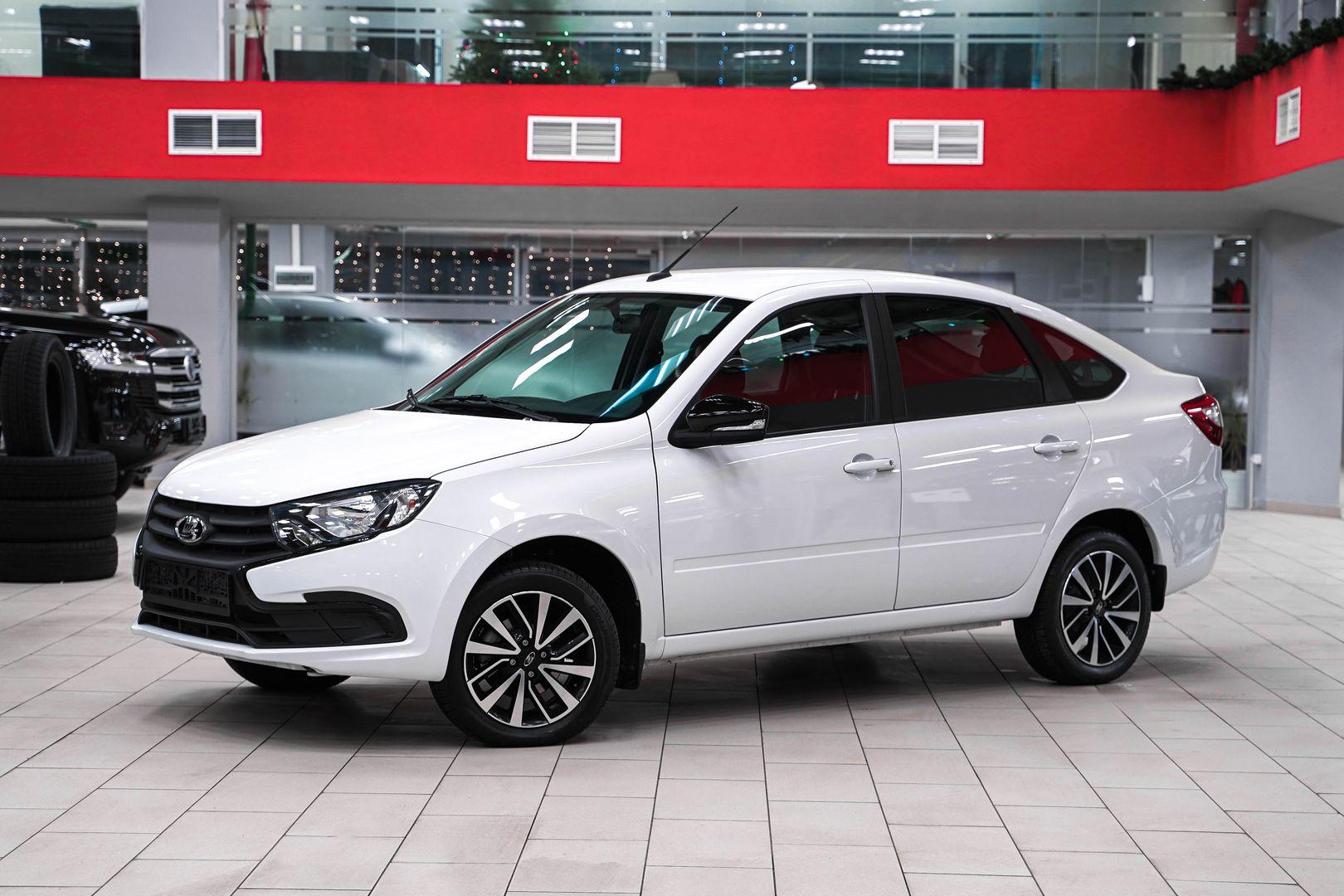 LADA (ВАЗ) Granta 2024, белый, ДЦ Орехово