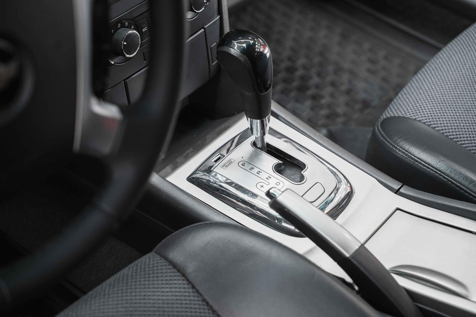 Chevrolet Epica 2012, серебряный, ДЦ Орехово