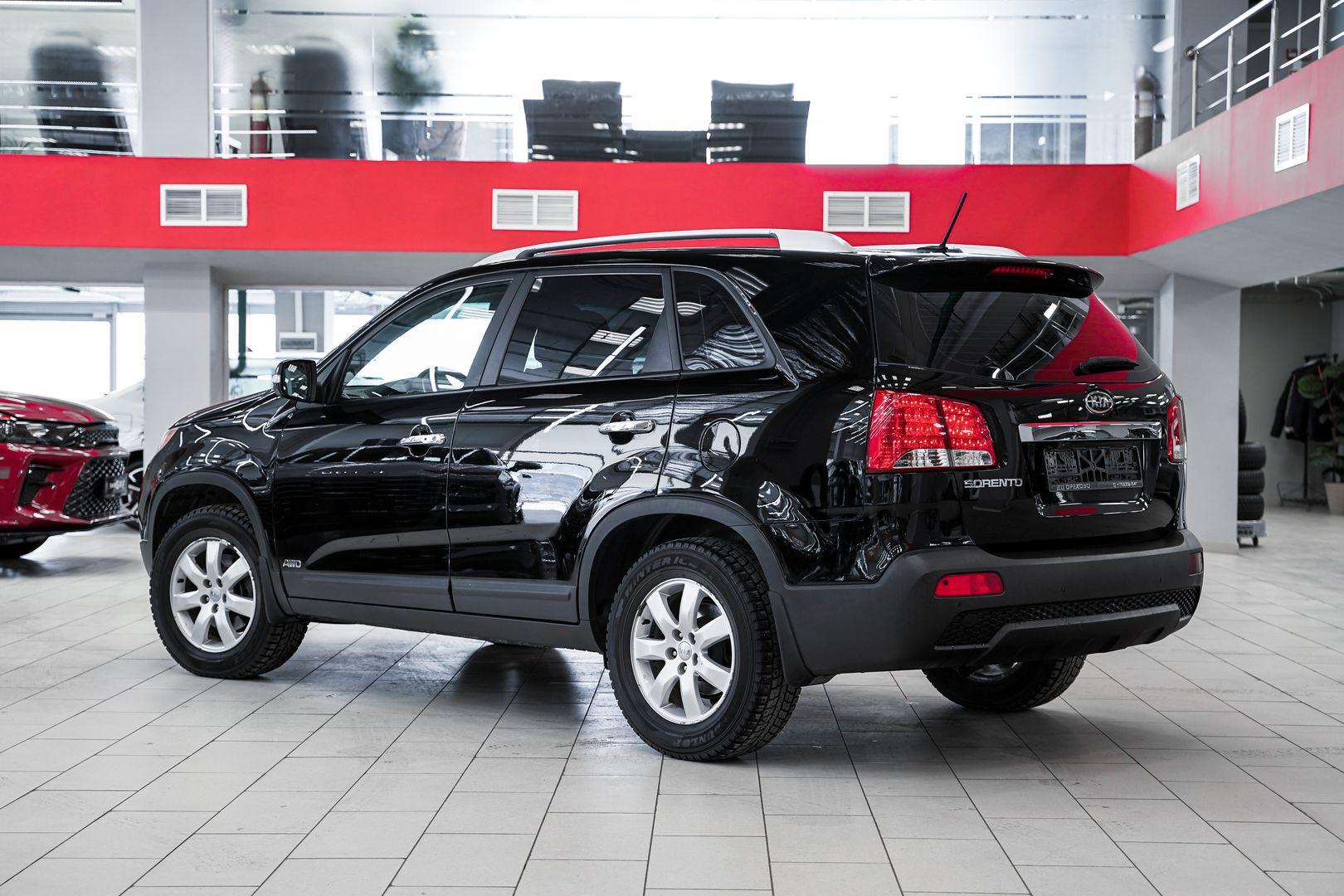 Kia Sorento 2012, черный, ДЦ Орехово
