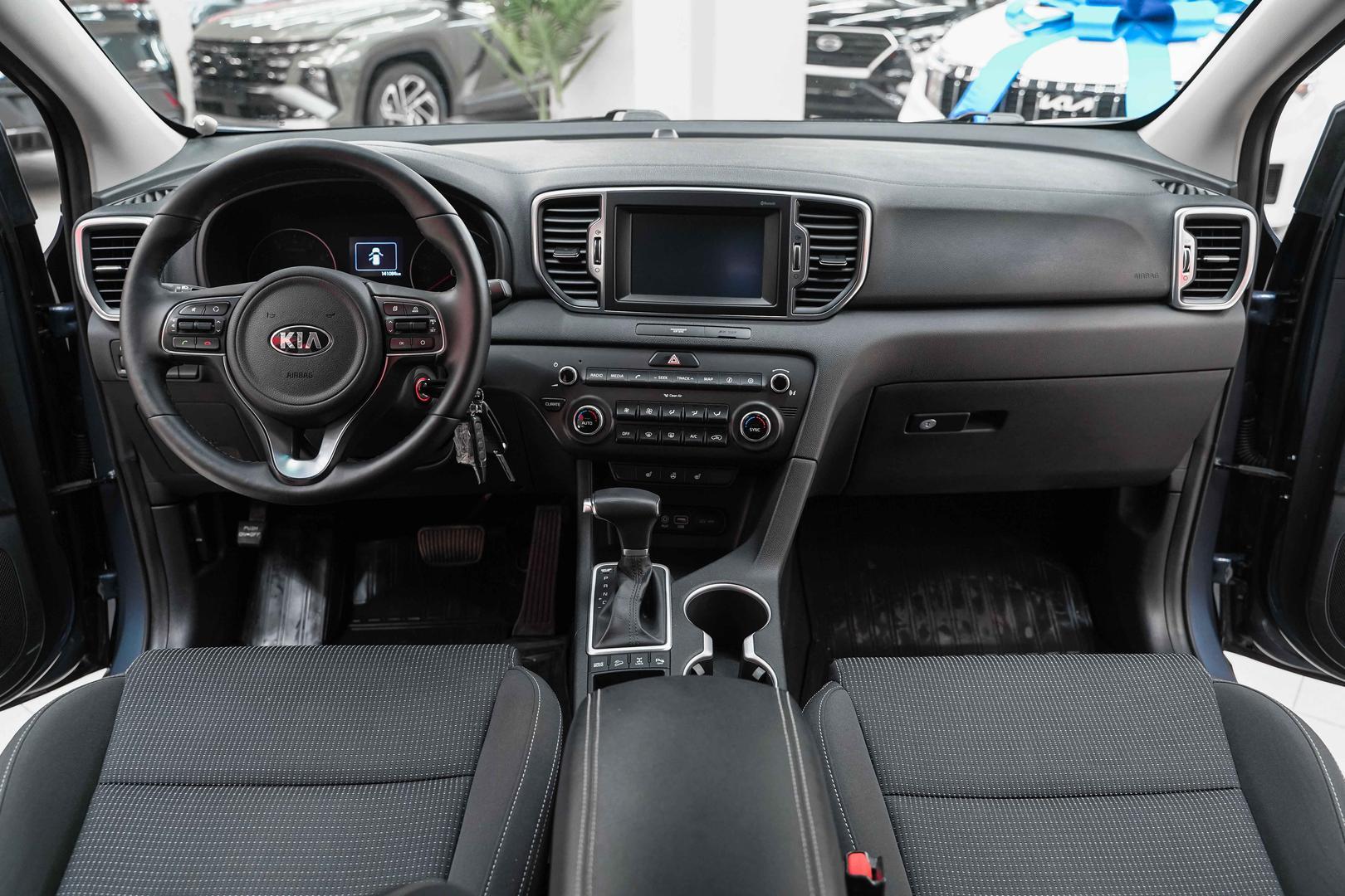 Kia Sportage 2016, синий, ДЦ Орехово
