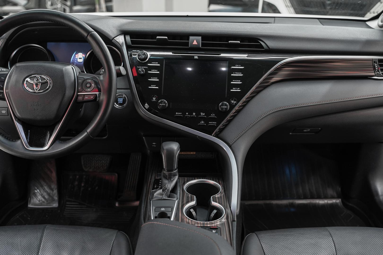 Toyota Camry 2019, белый, ДЦ Орехово