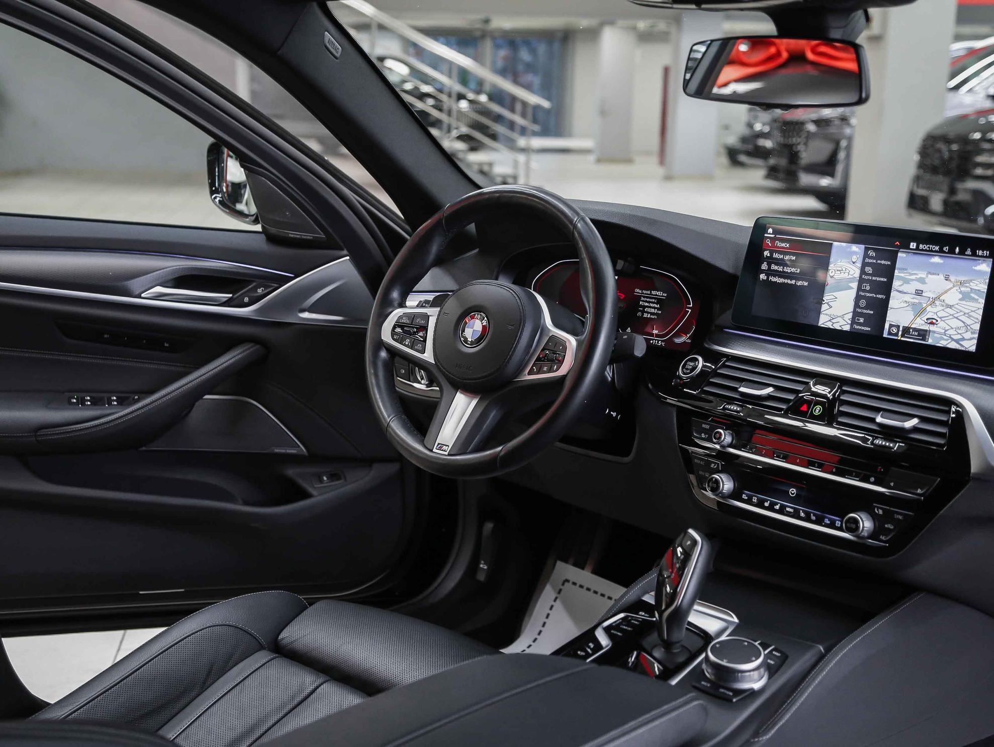 BMW 5 серии 2020, черный, ДЦ Орехово