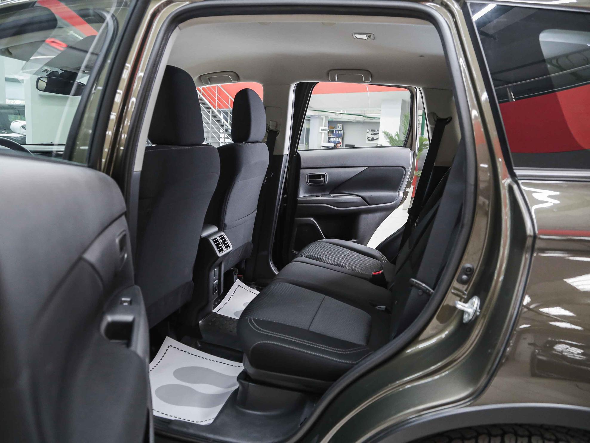 Mitsubishi Outlander 2019, коричневый, ДЦ Орехово