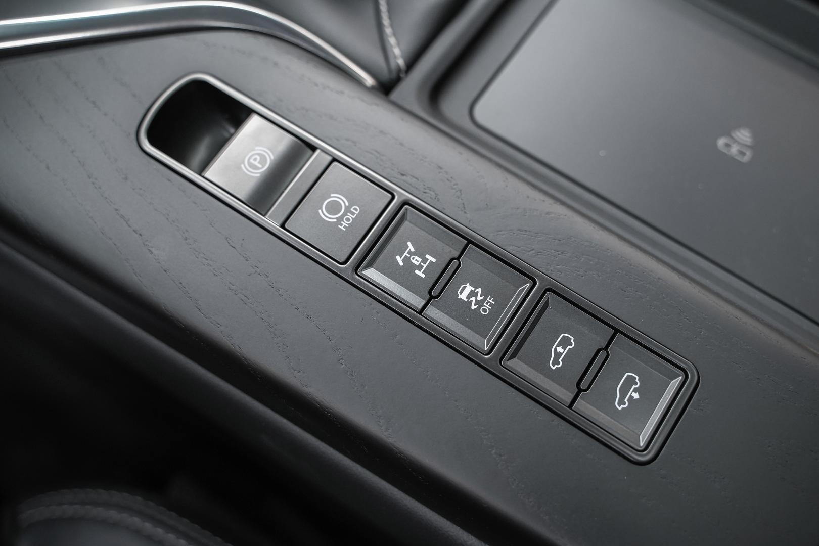 Lexus LX 2025, серый, ДЦ Орехово