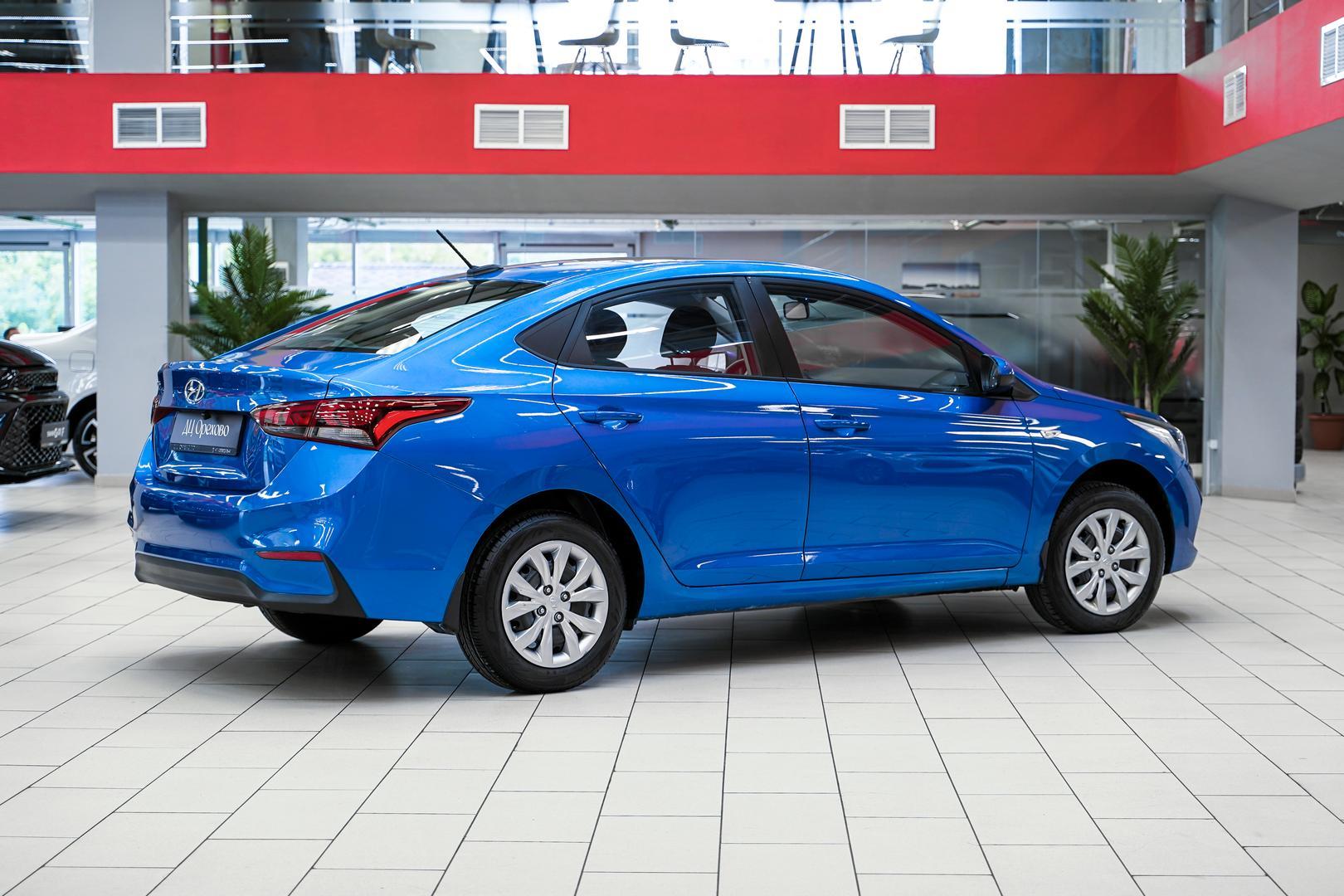 Hyundai Solaris 2017, синий, ДЦ Орехово