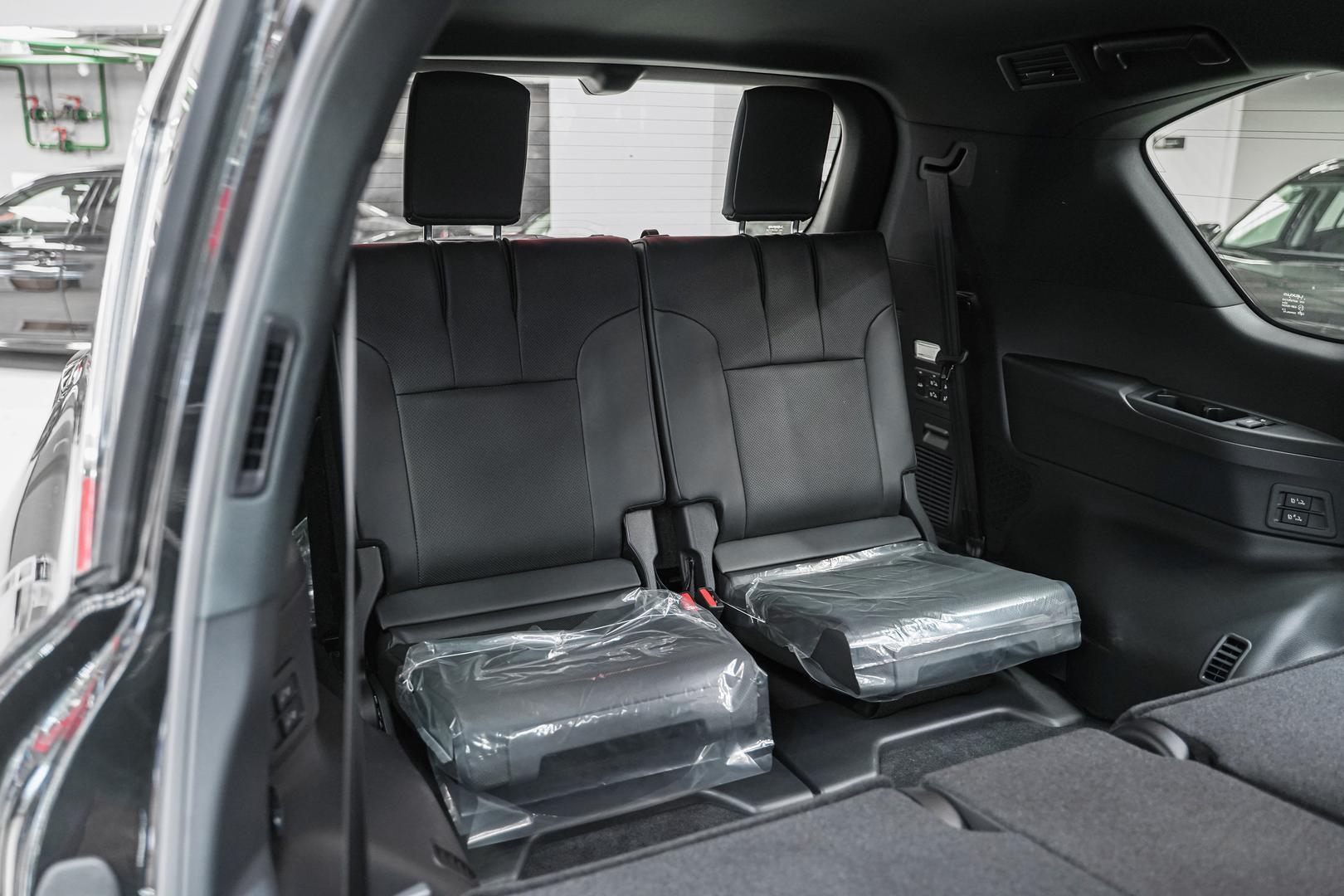 Lexus LX 2026, черный, ДЦ Орехово