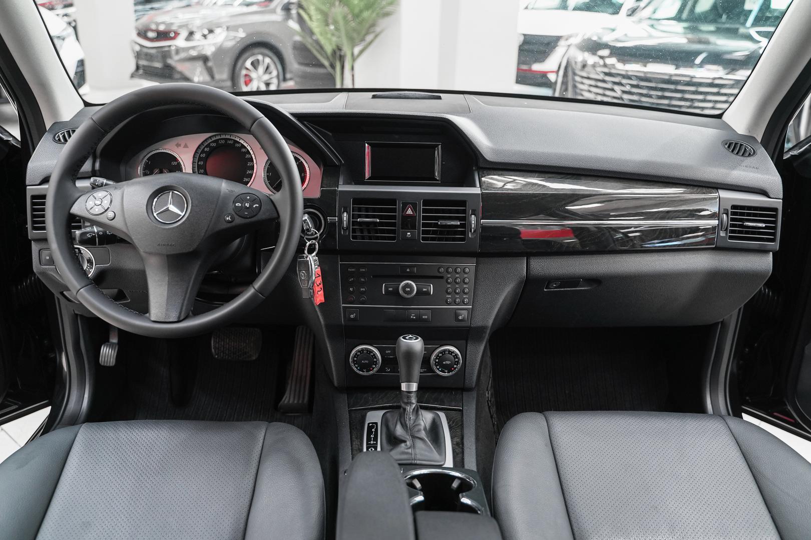 Mercedes-Benz GLK-Класс 2012, черный, ДЦ Орехово