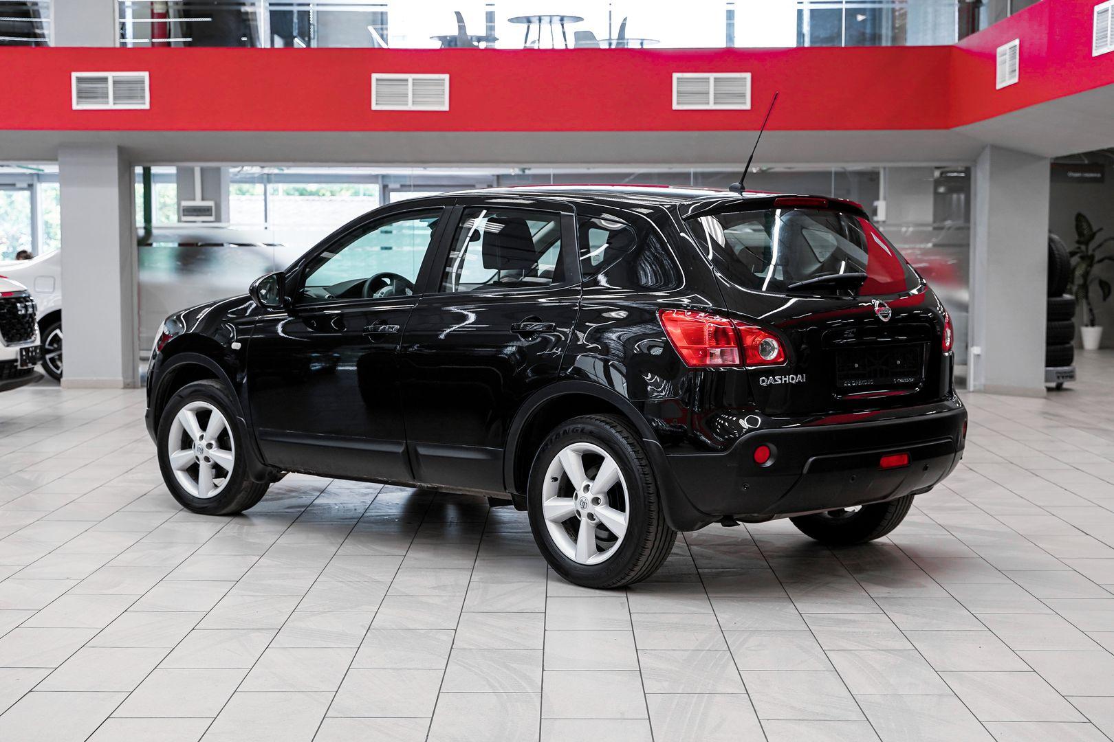 Nissan Qashqai 2008, черный, ДЦ Орехово