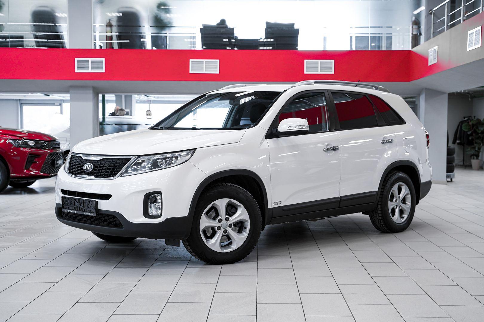 Kia Sorento 2013, белый, ДЦ Орехово