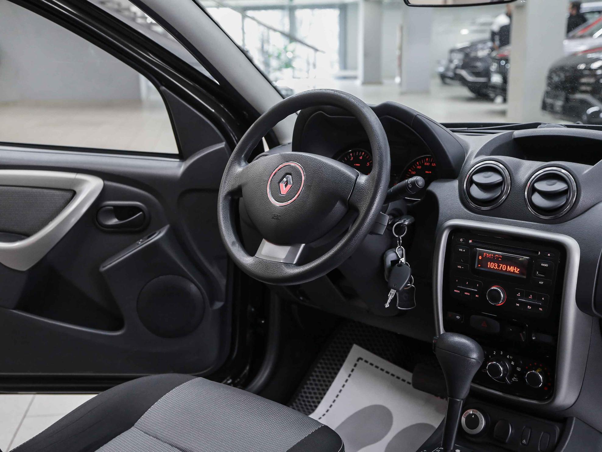 Renault Duster 2014, черный, ДЦ Орехово