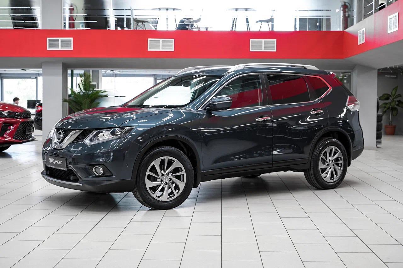 Nissan X-Trail 2017, синий, ДЦ Орехово