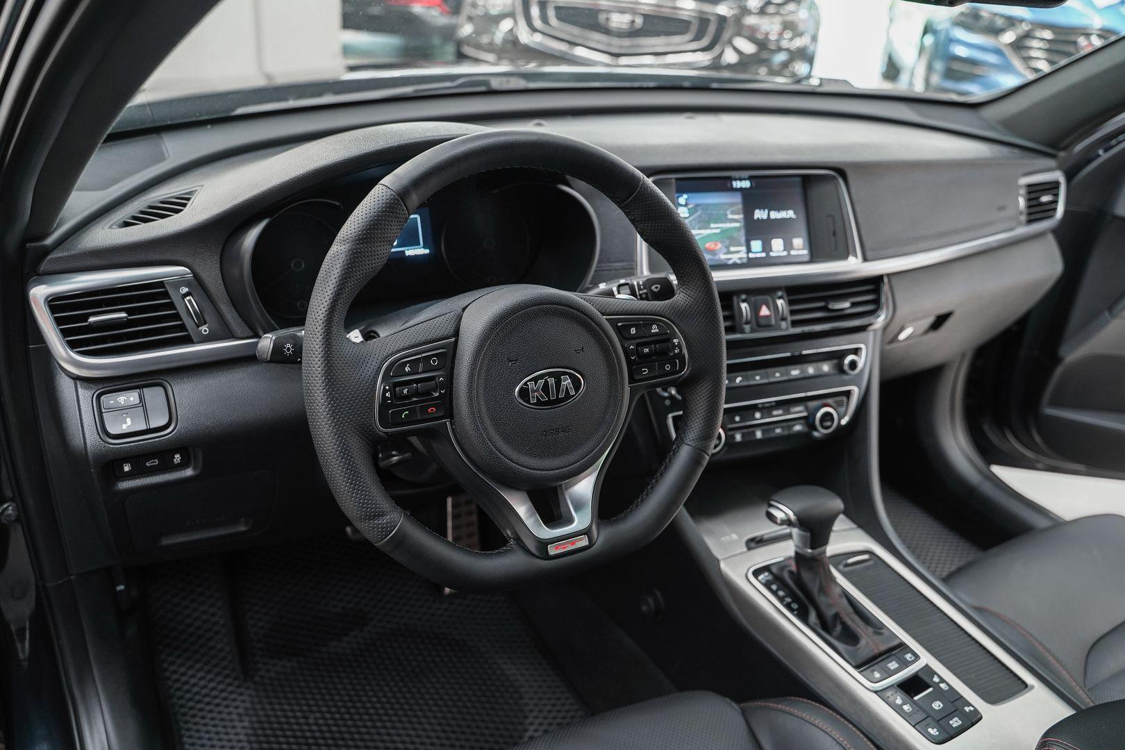Kia Optima 2017, синий, ДЦ Орехово