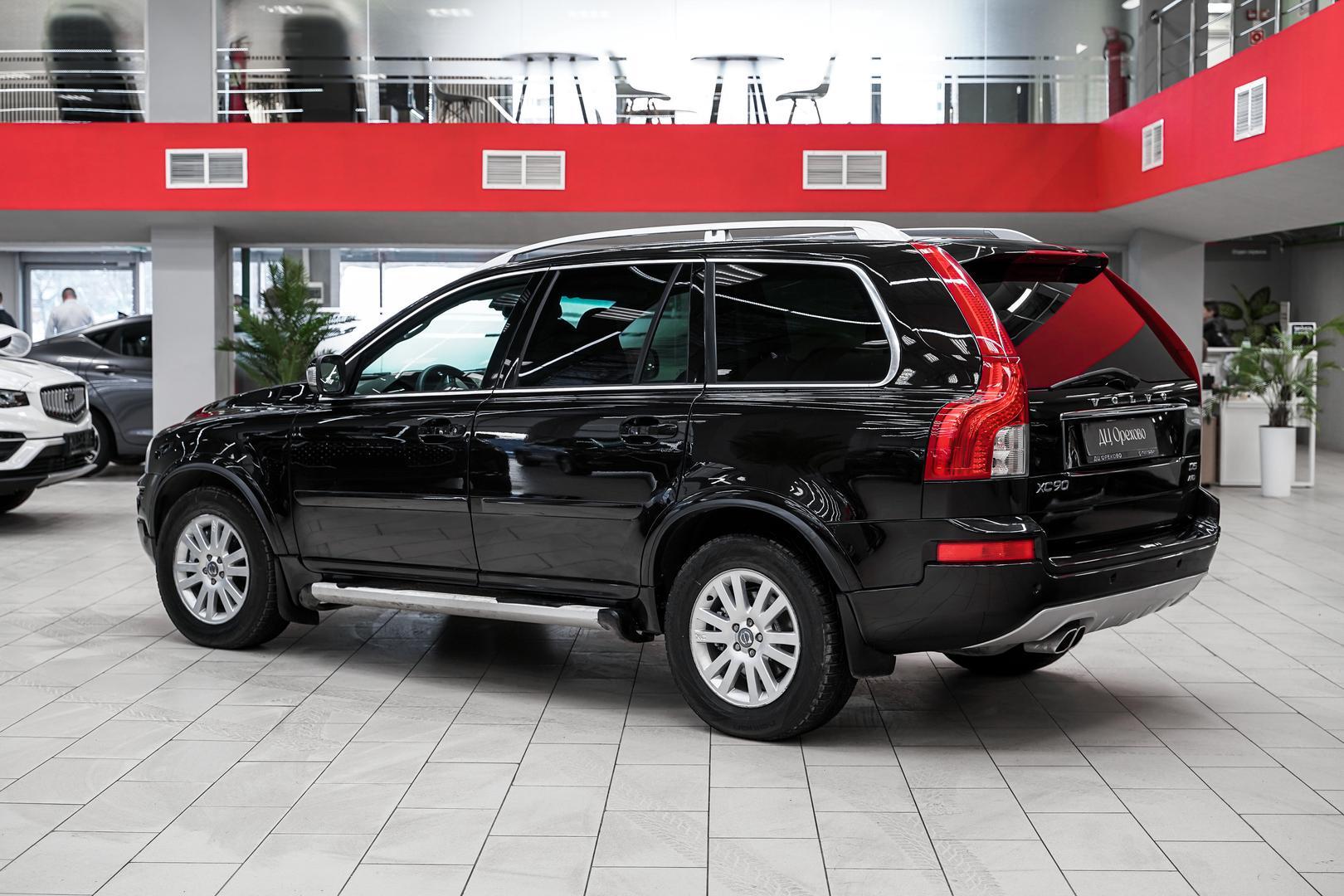 Volvo XC90 2014, черный, ДЦ Орехово