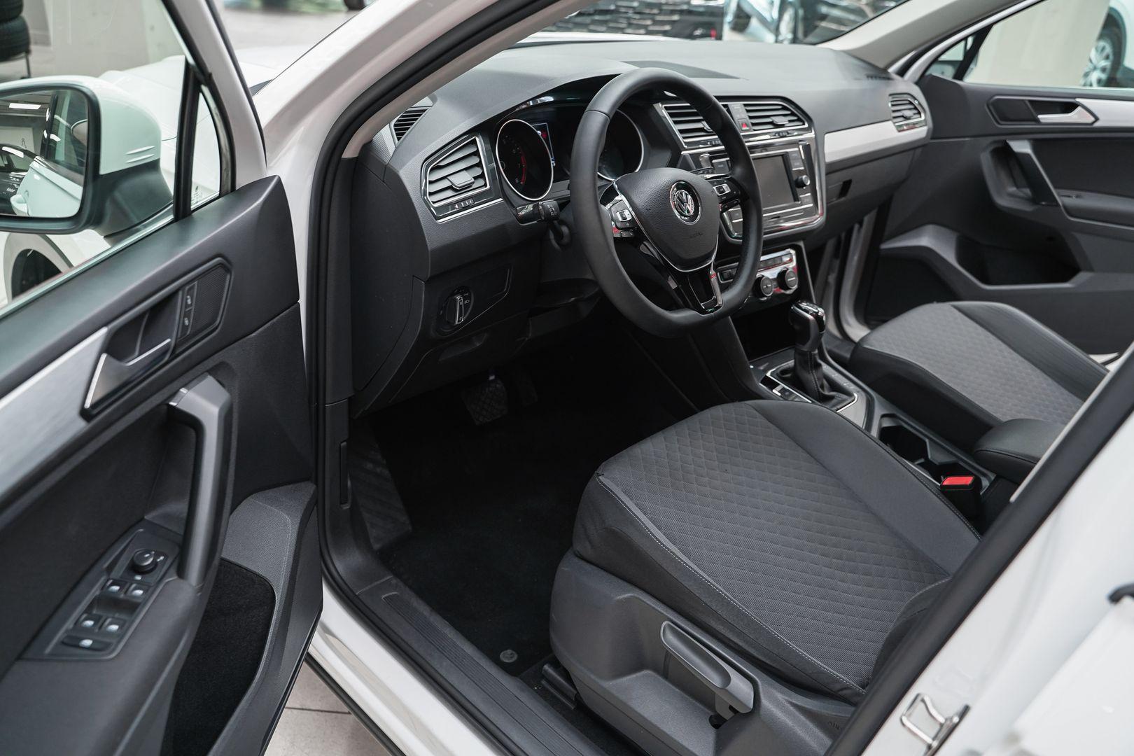 Volkswagen Tiguan 2018, белый, ДЦ Орехово