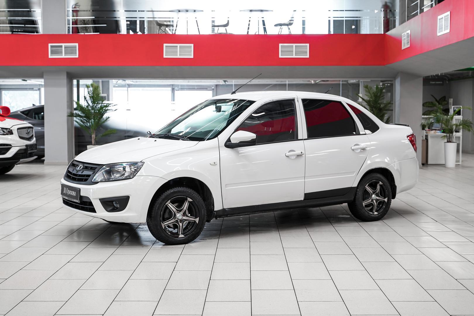 LADA (ВАЗ) Granta 2014, белый, ДЦ Орехово