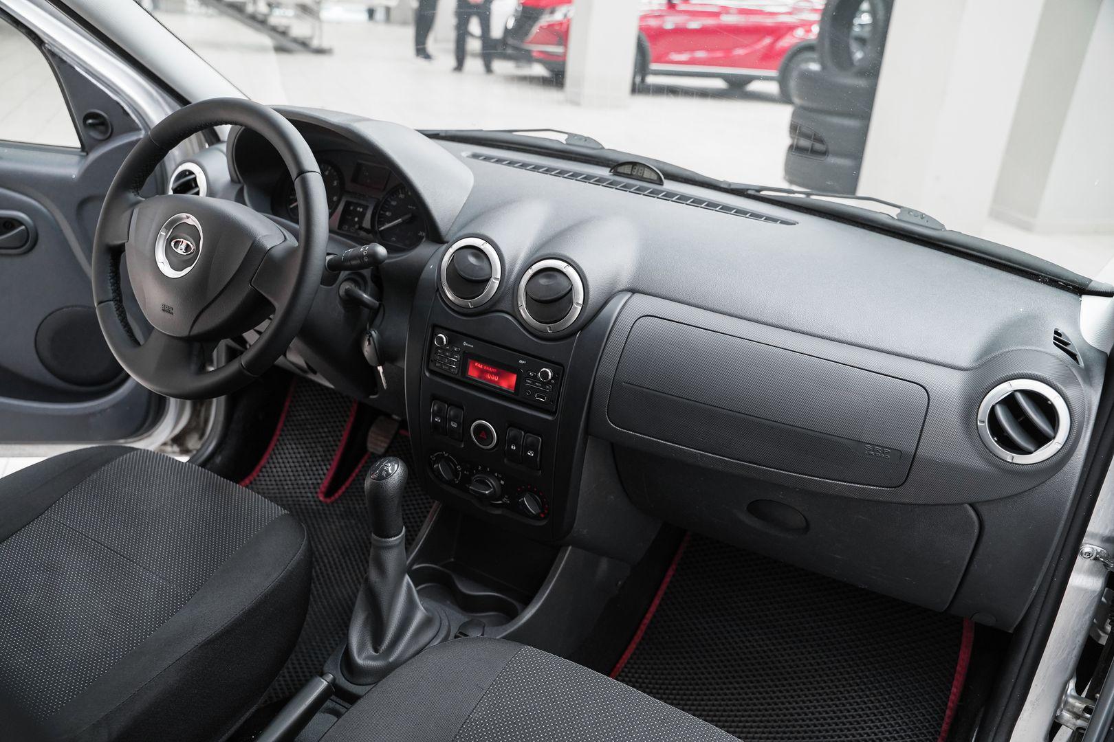LADA (ВАЗ) Largus 2019, серебряный, ДЦ Орехово