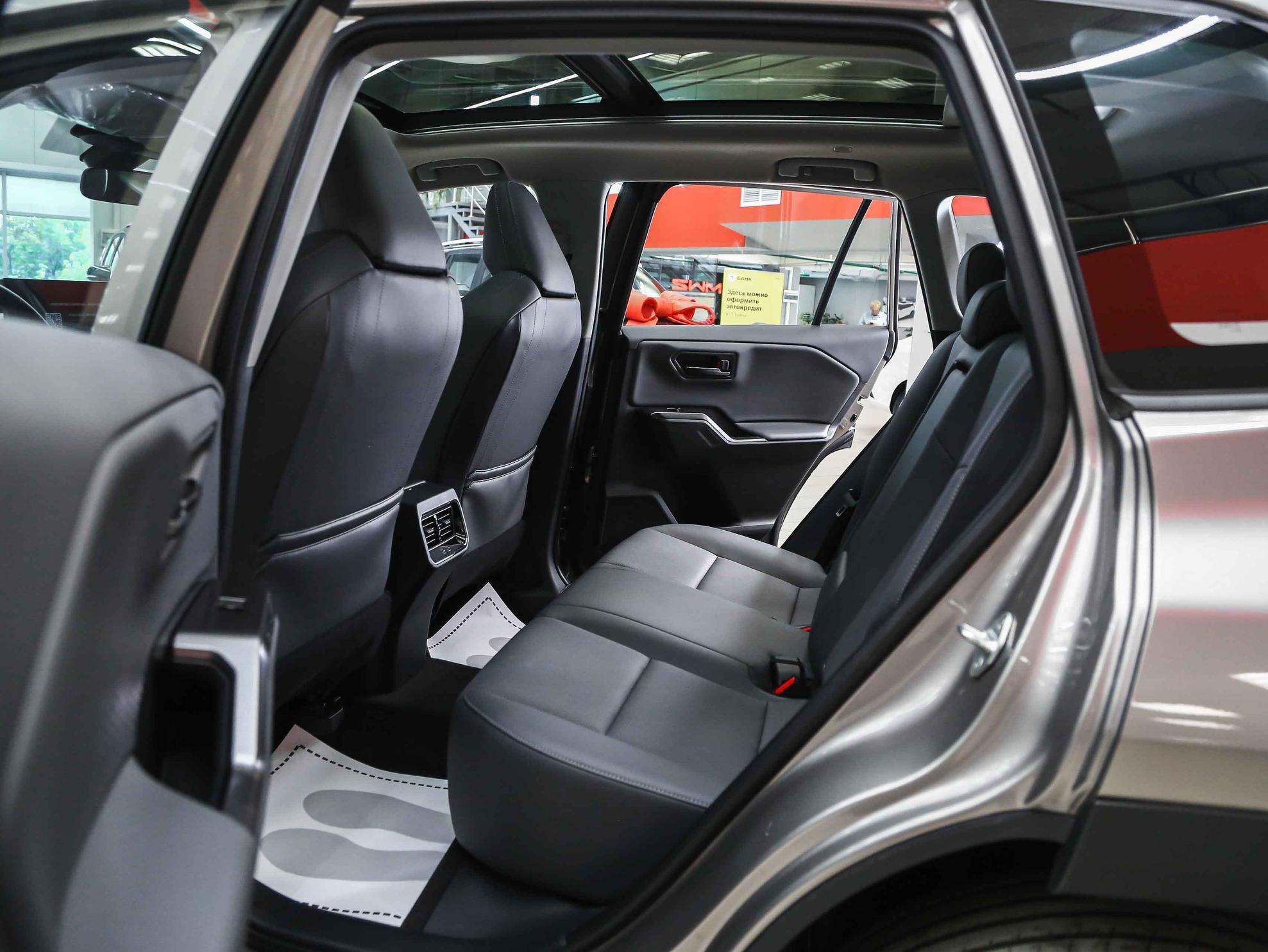 Toyota RAV4 2026, коричневый, ДЦ Орехово