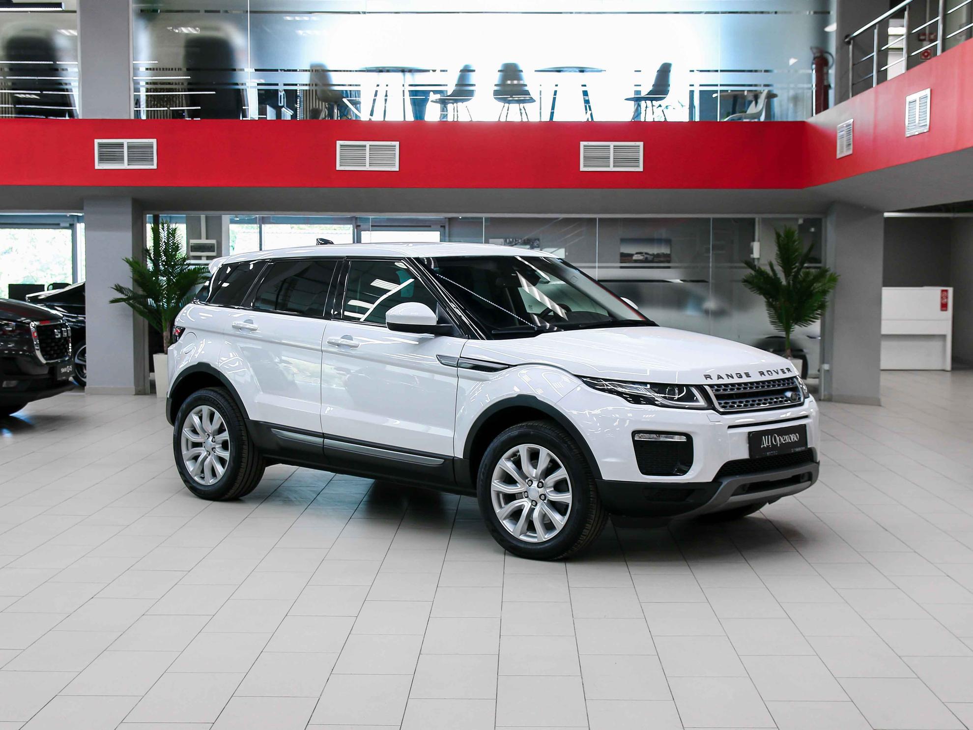 Land Rover Range Rover Evoque 2018, белый, ДЦ Орехово