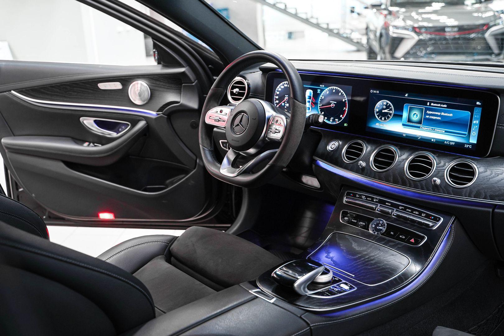 Mercedes-Benz E-Класс 2020, черный, ДЦ Орехово