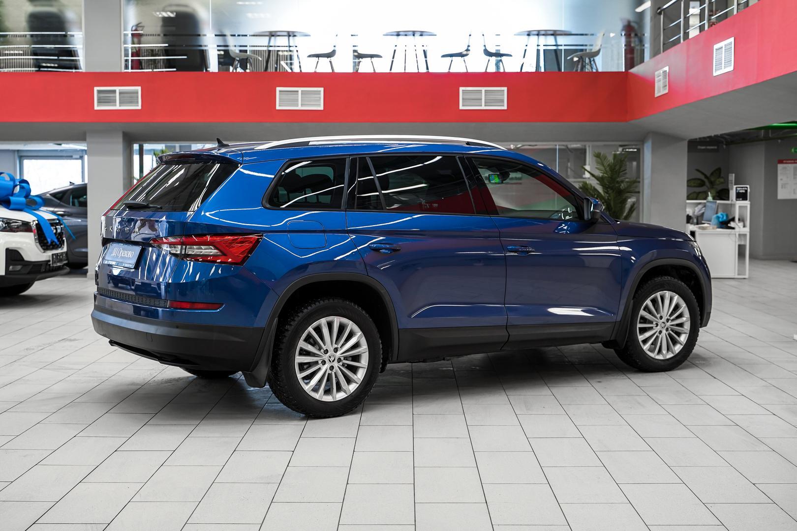 Skoda Kodiaq 2020, синий, ДЦ Орехово