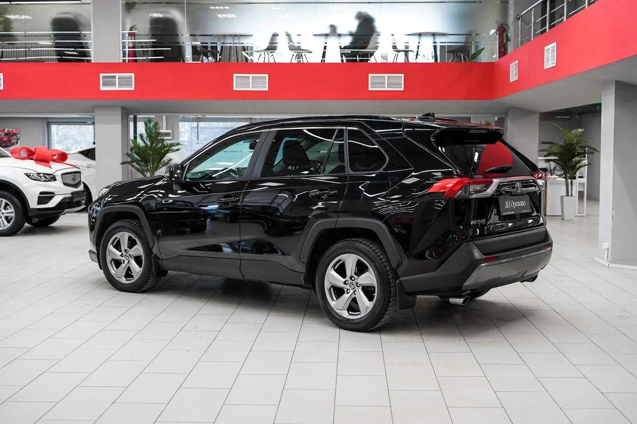 Toyota RAV4 2021, черный, ДЦ Орехово