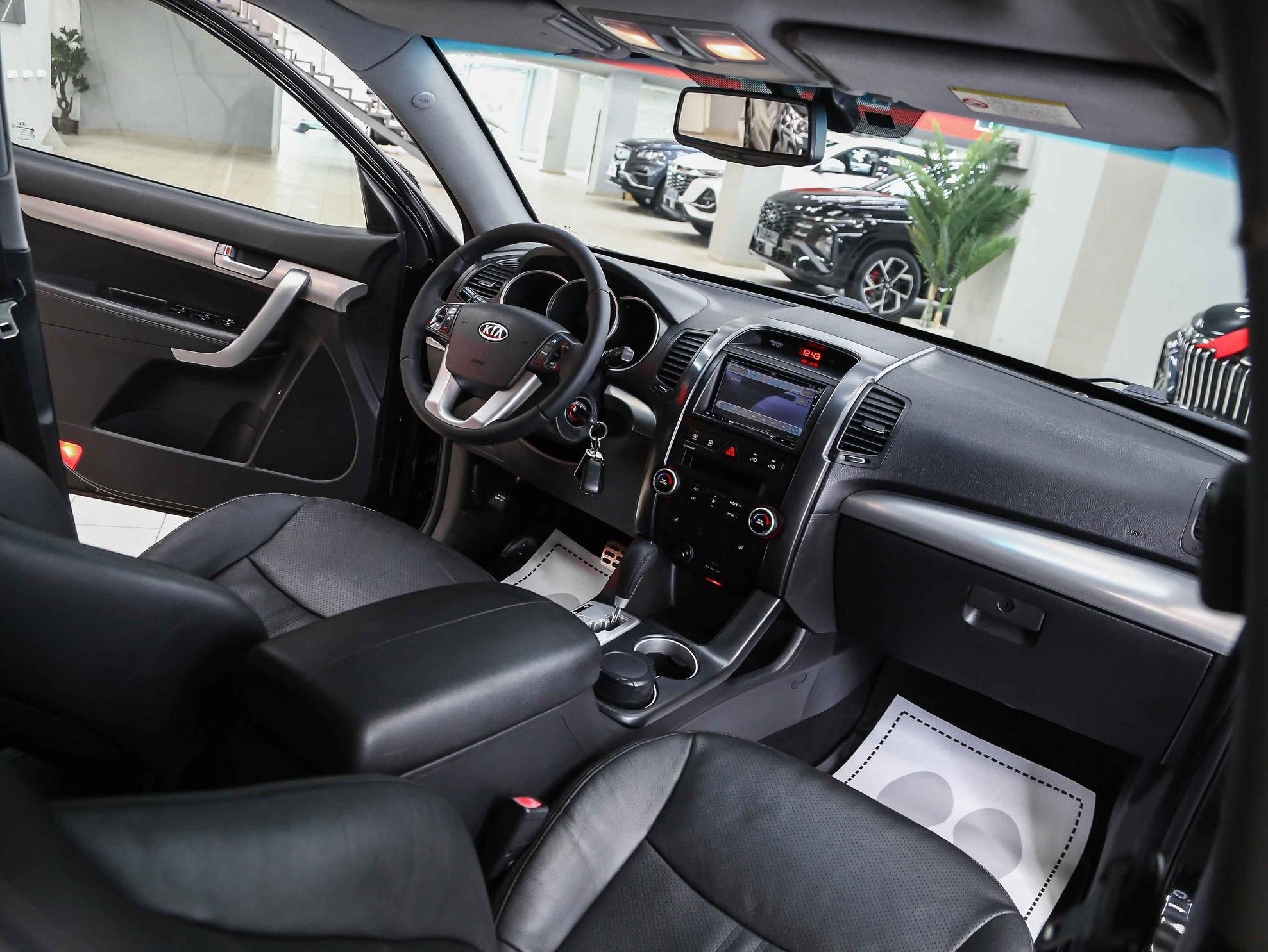 Kia Sorento 2010, черный, ДЦ Орехово